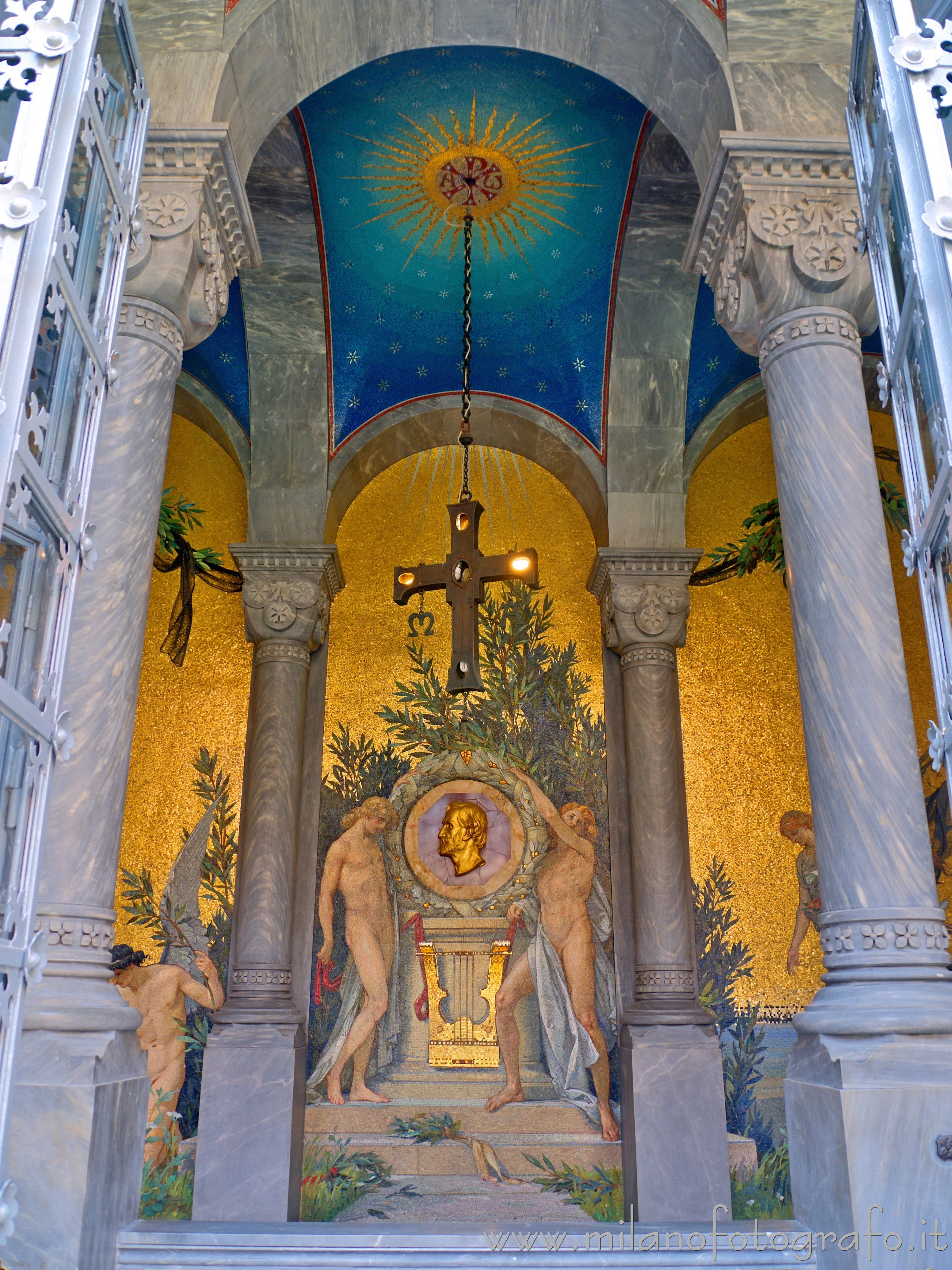 Milan (Italy) - Looking inside the crypt of House Verdi - Full resolution picture